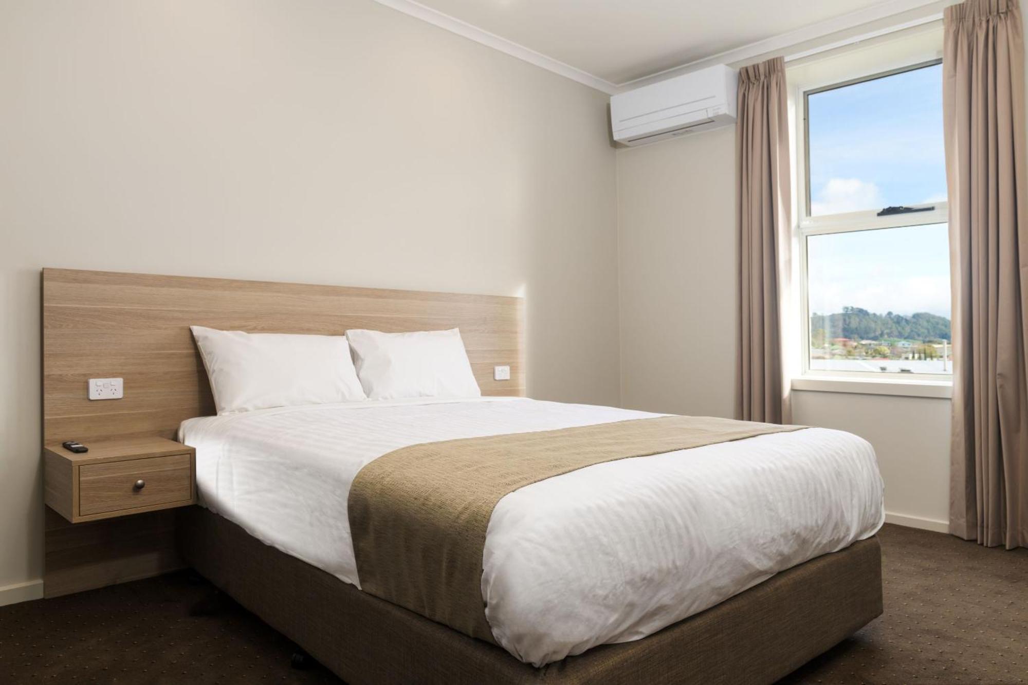 Somerset Hotel מראה חיצוני תמונה